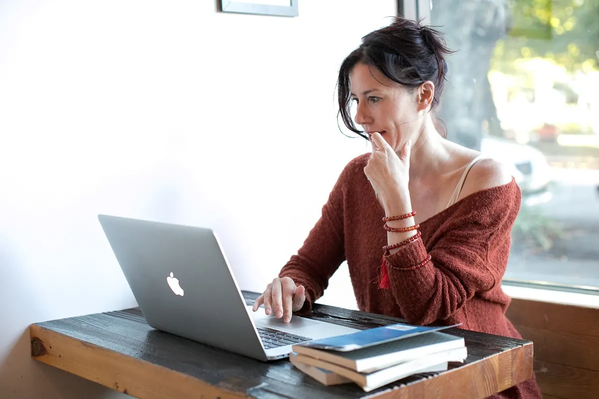 What Is Deep Work and Why Does It Matter for a Small Blog?